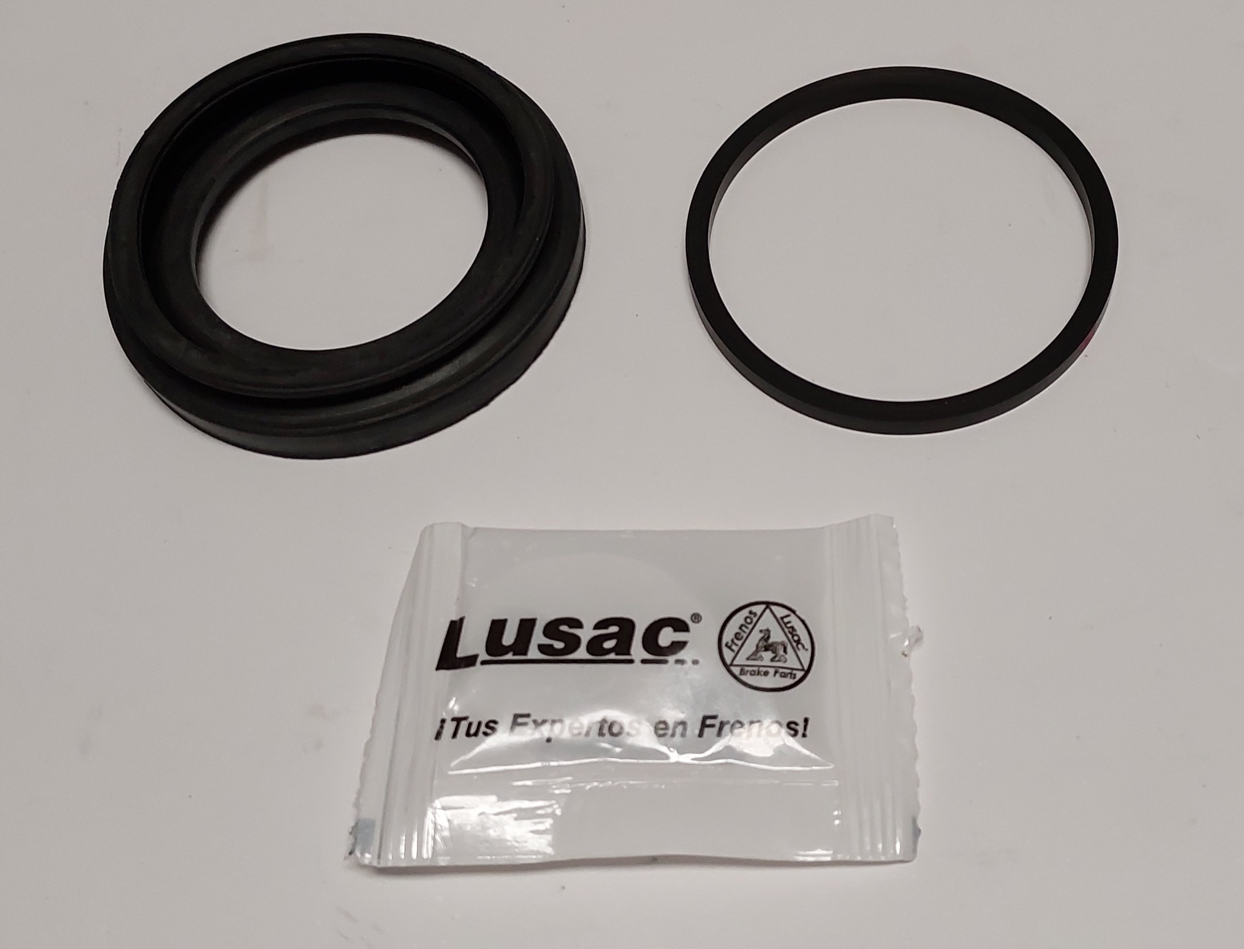 REPUESTO FRENO DISCO VOLKSWAGEN JETTA GLI 1985-1993 GOL 2010-2017 GOLF 1985-1993 DERBY 1995-1998 VOLKSWAGEN TRUCK SAVEIRO 2010-2016 CHEVROLET TRUCK CHEVY POP 1994-2003 DELANTERO BLANDO 48.0 MM 1 57/64"