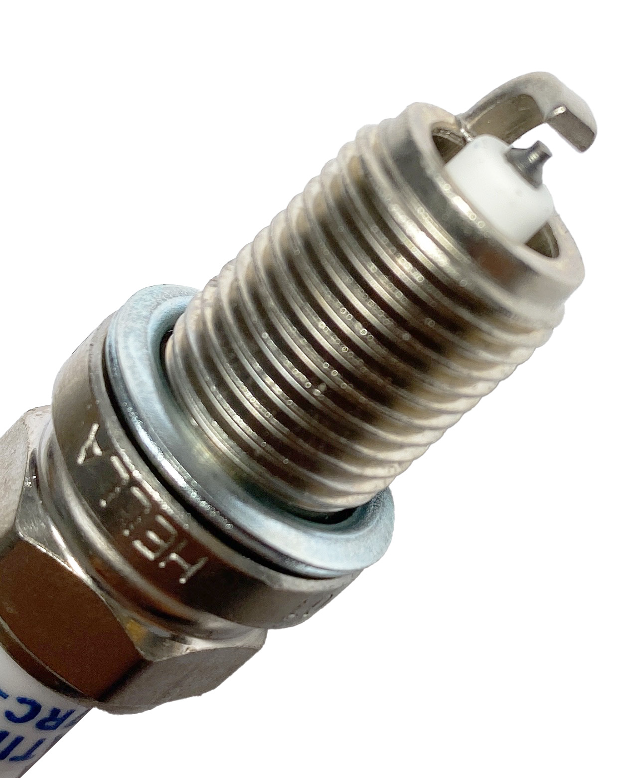 BUJIA PLATINO NISSAN TSURU III 4L 1.6 LTS 1993-2017 TSURU GSR 2000 4L 2.0 LTS 1993-2001 SENTRA 4L 1.6 LTS 1996-2000 SENTRA 4L 2.0 LTS 1996-2001 TOYOTA YARIS 4L 1.5 LTS 2006-2016 DODGE ATTITUDE 4L 1.4 LTS 2006-2011 PM7RC-10